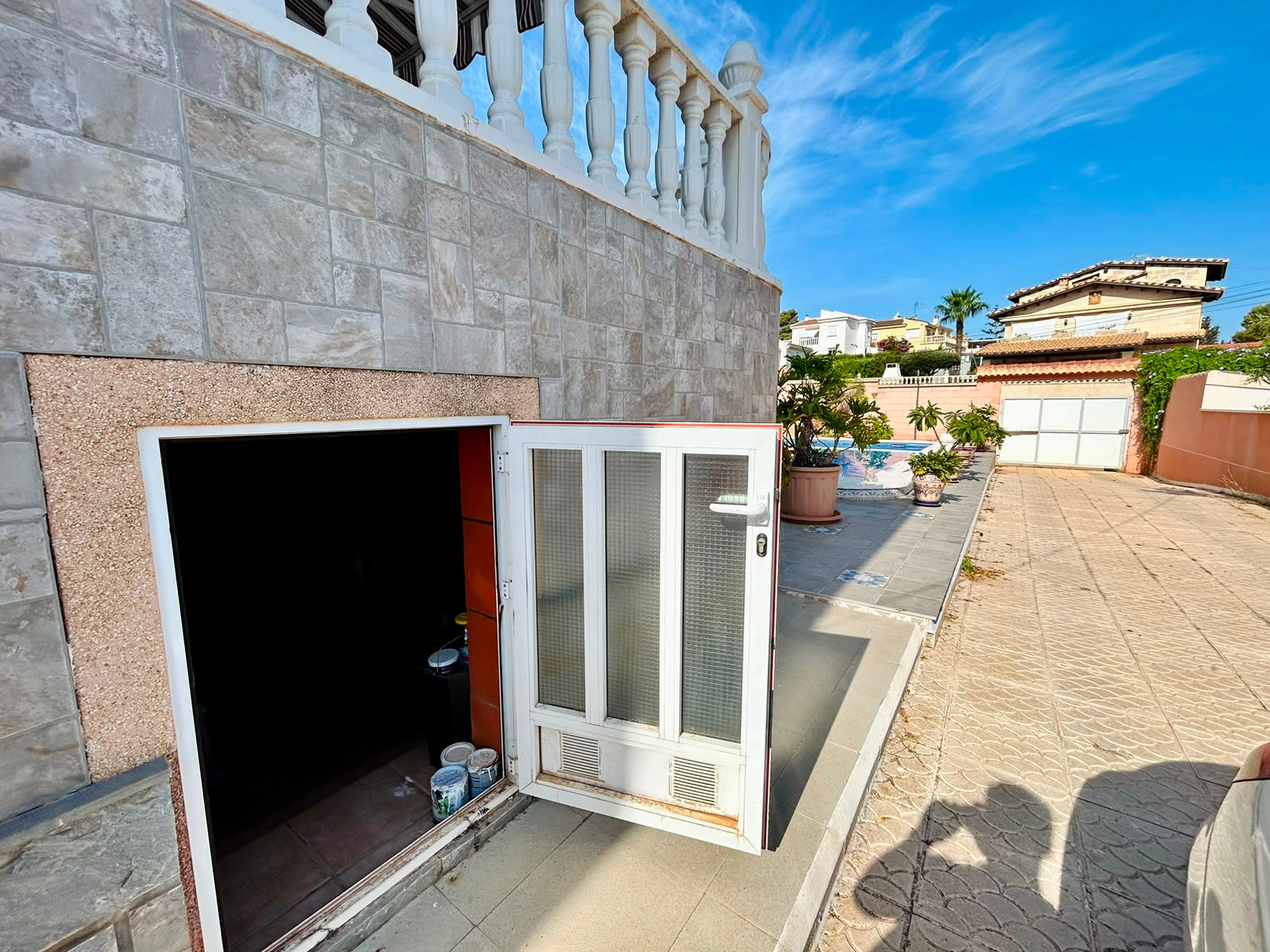 Living room in villa for sale in Orihuela