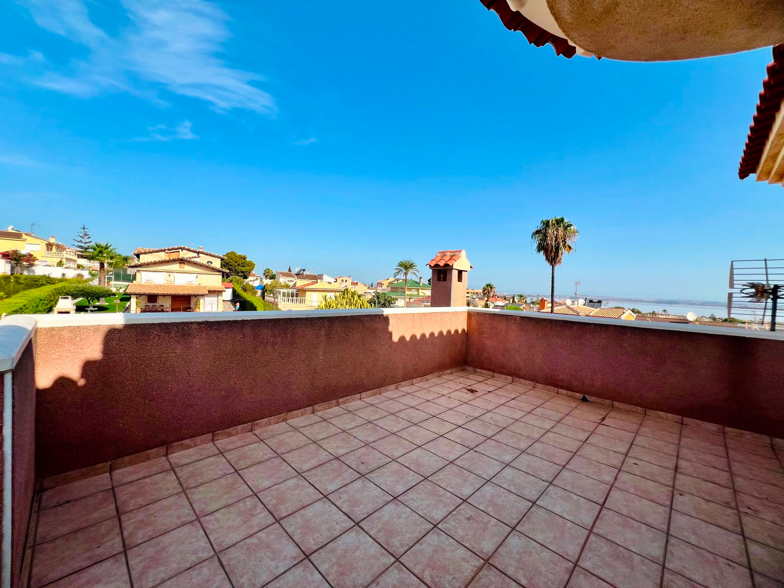Terrace in villa for sale in Orihuela