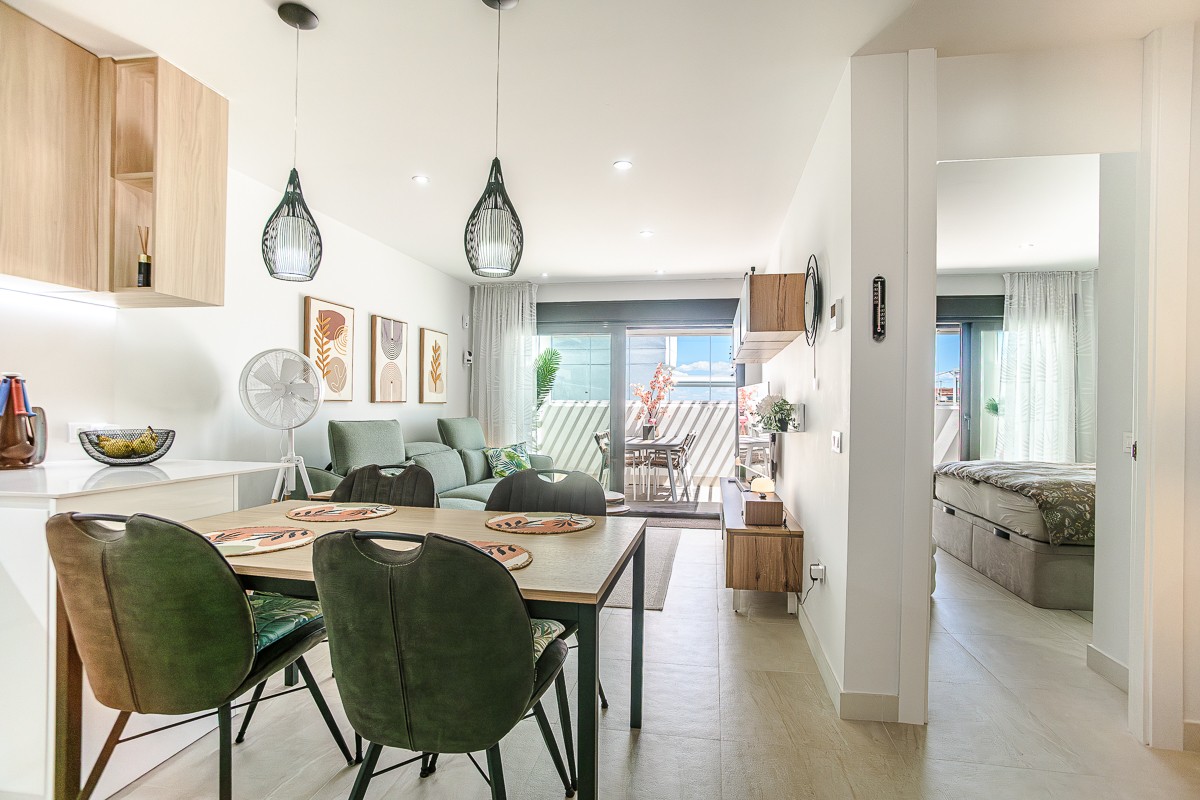 Living room in apartment for sale in Torrevieja
