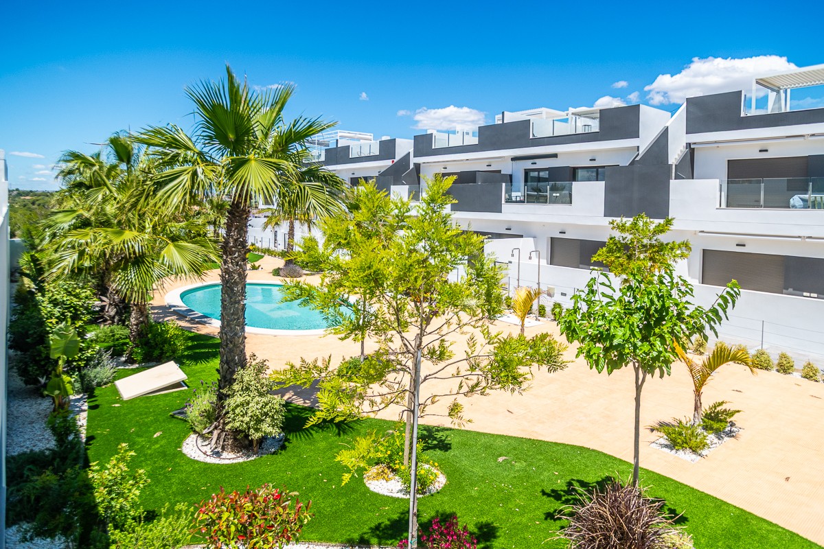 Dining area in apartment for sale in Torrevieja
