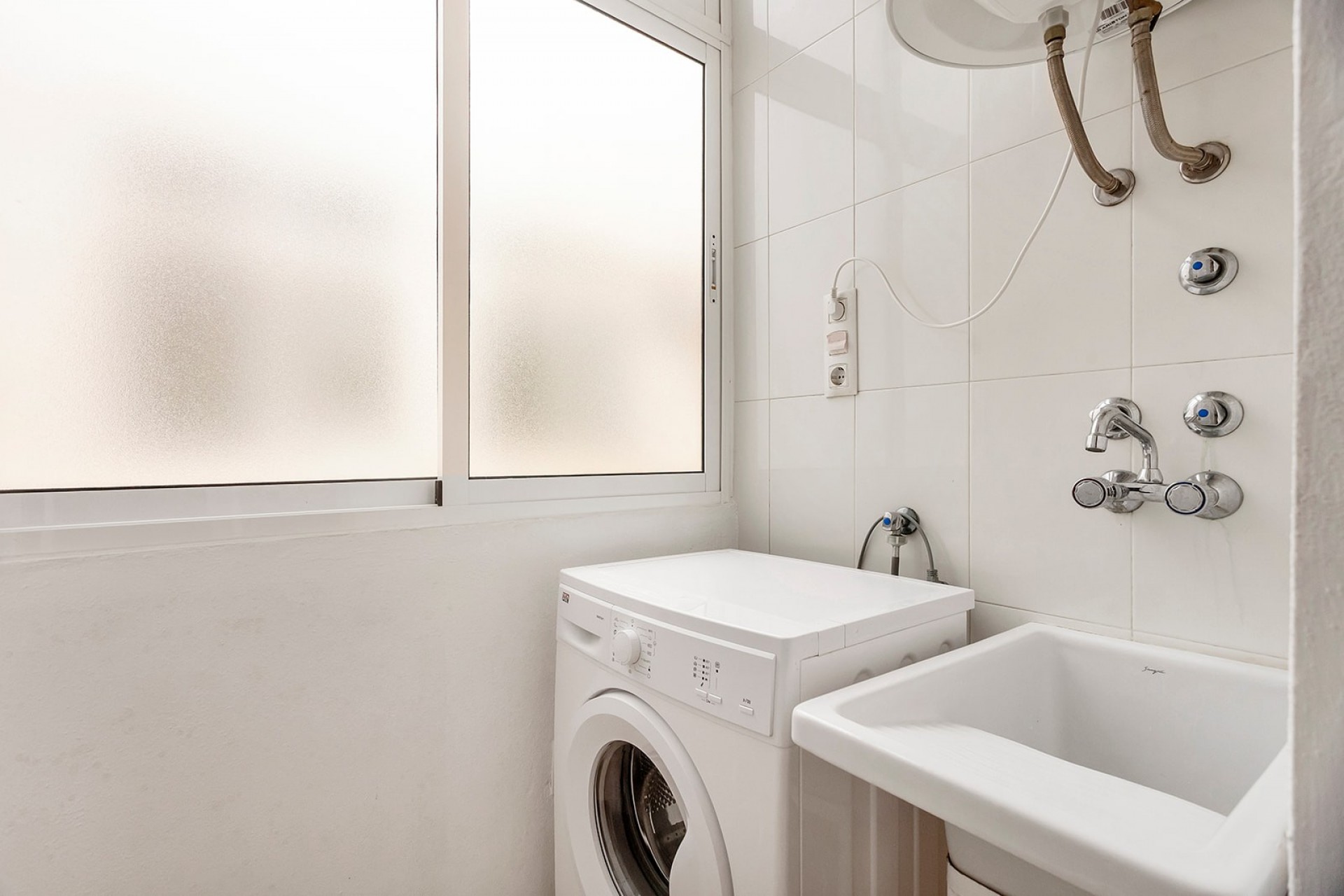 Pool area in apartment for sale in La Mata