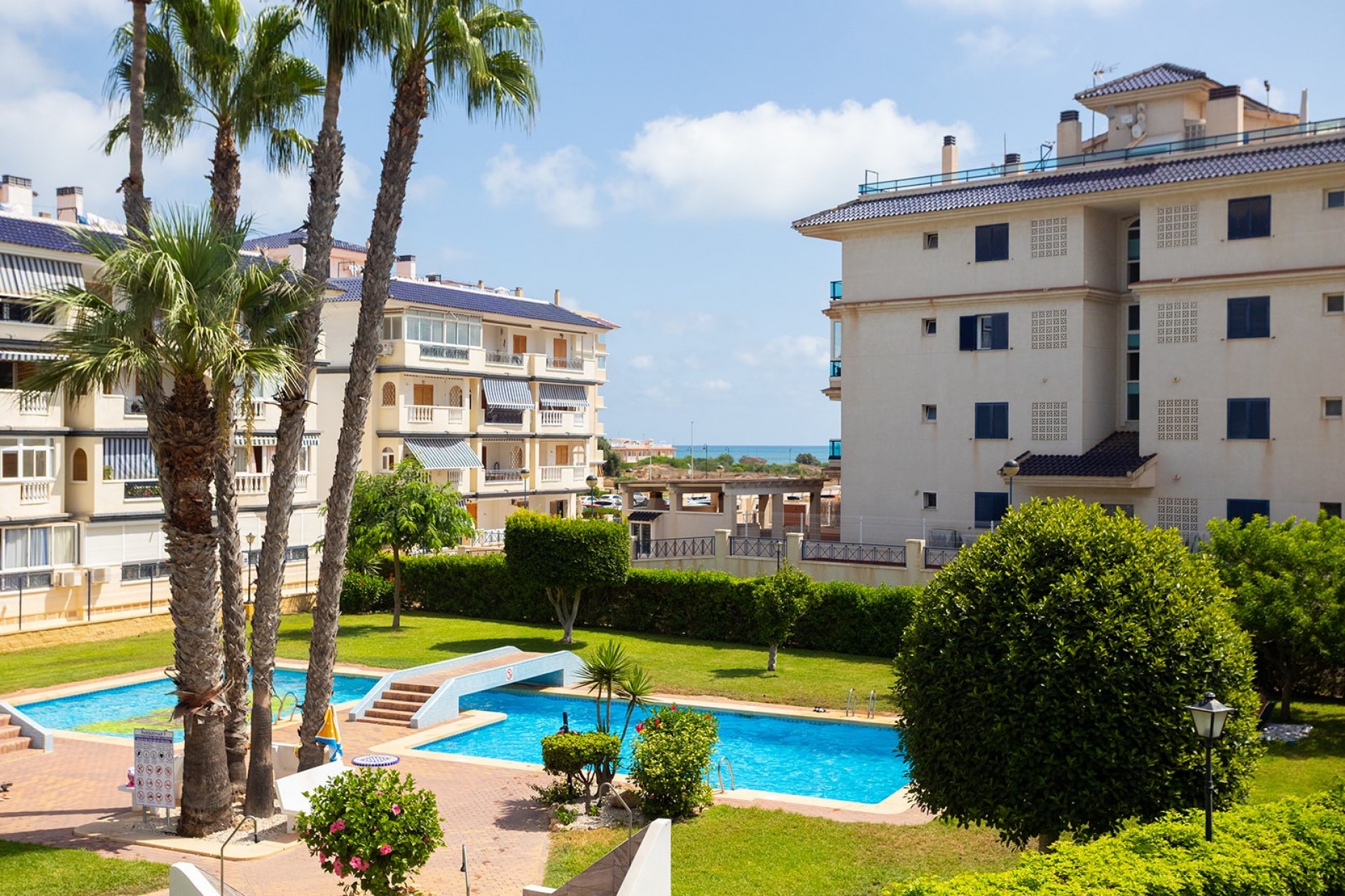 Living room in apartment for sale in La Mata