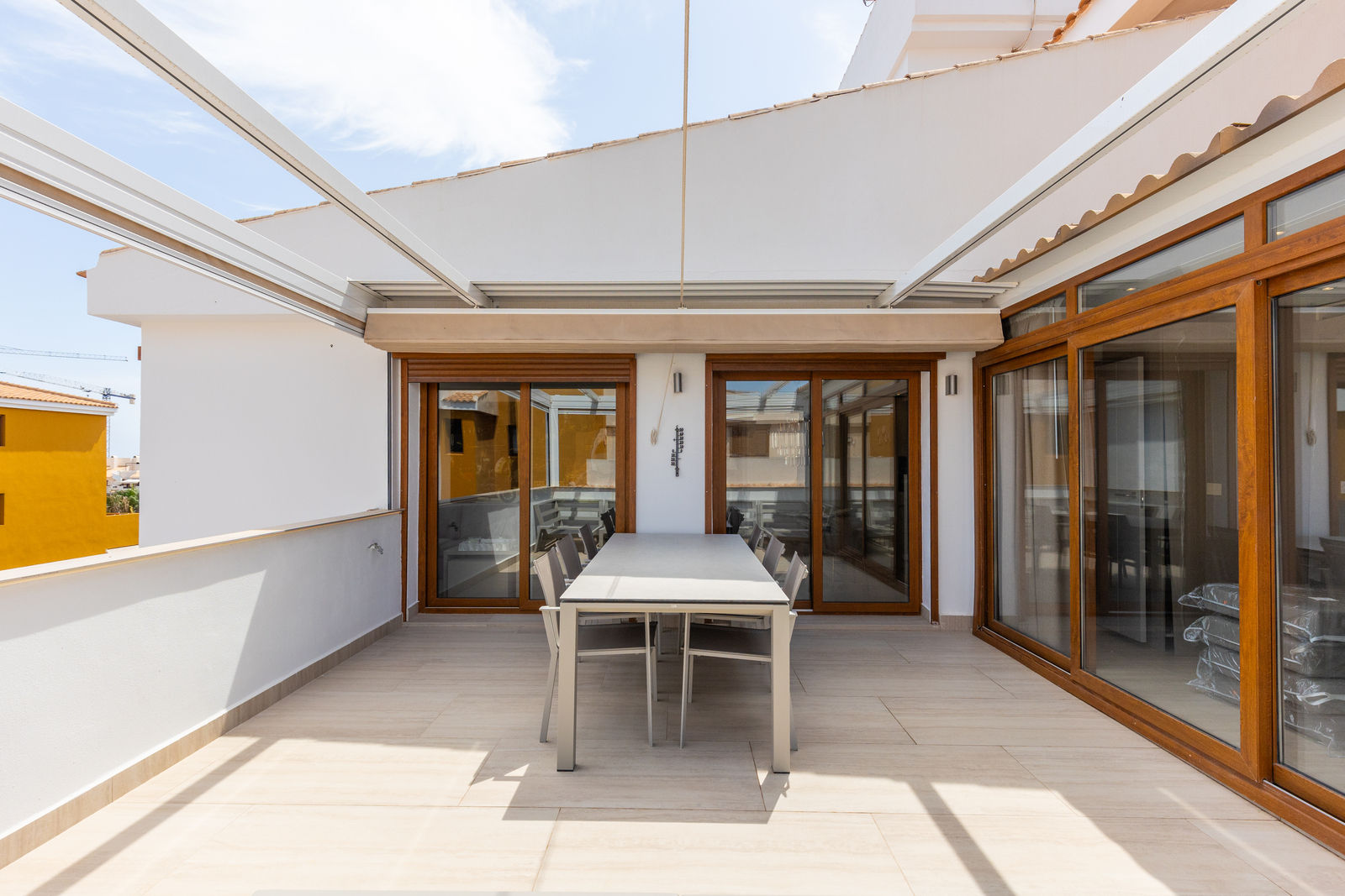 Living room in apartment for sale in Torrevieja