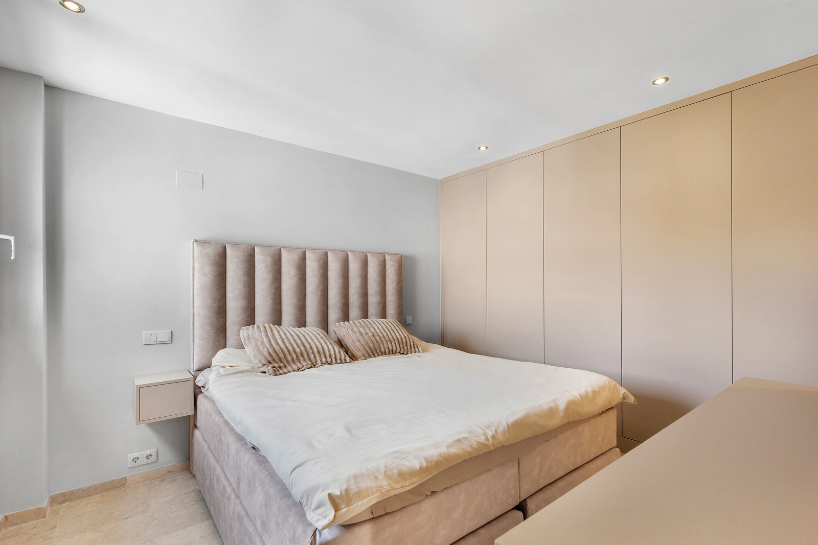 Kitchen in apartment for sale in Torrevieja