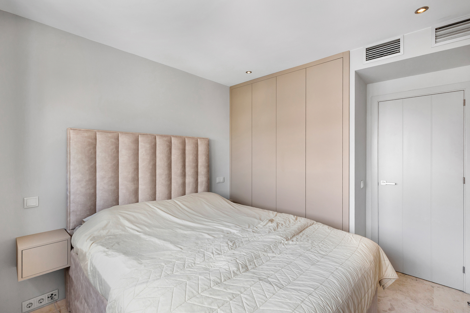 Garden in apartment for sale in Torrevieja
