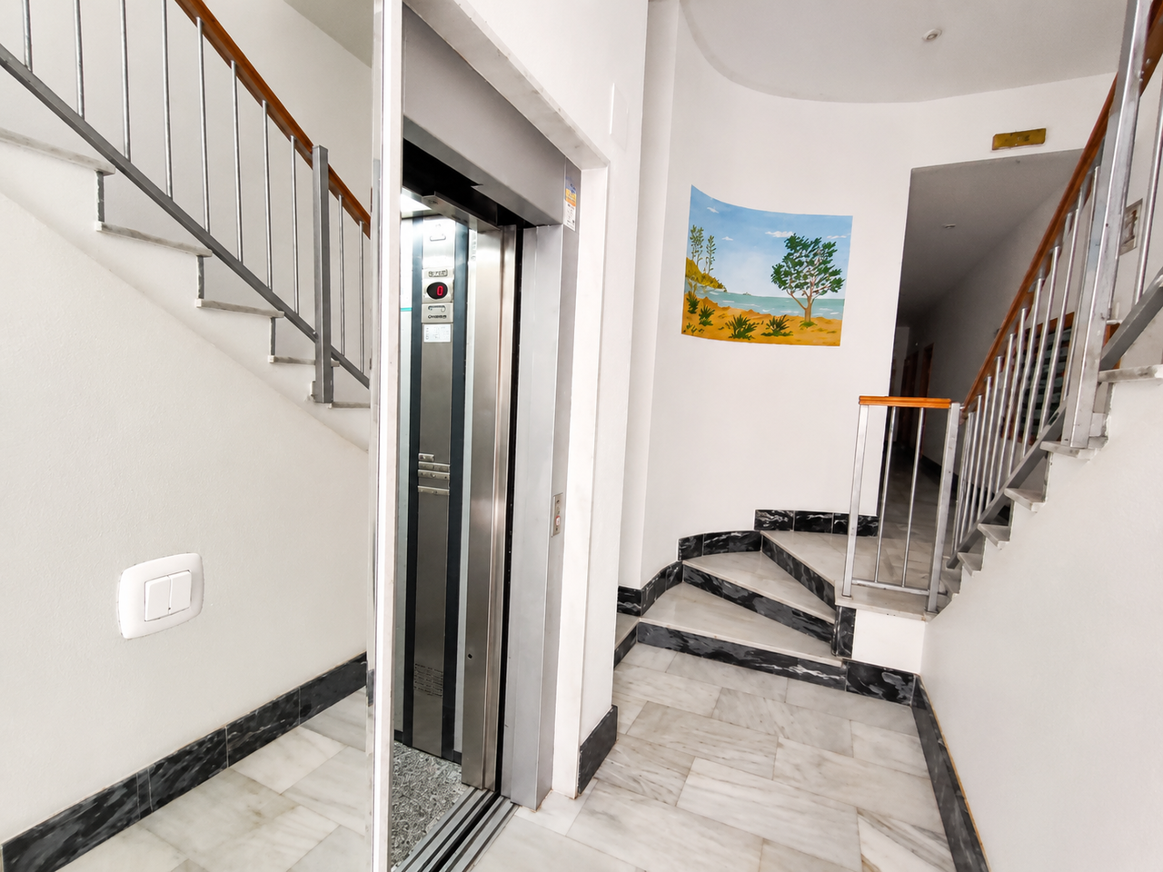 Bedroom in apartment for sale in Guardamar del Segura