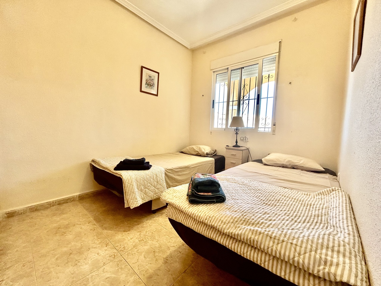 Master bedroom in penthouse for sale in La Zenia