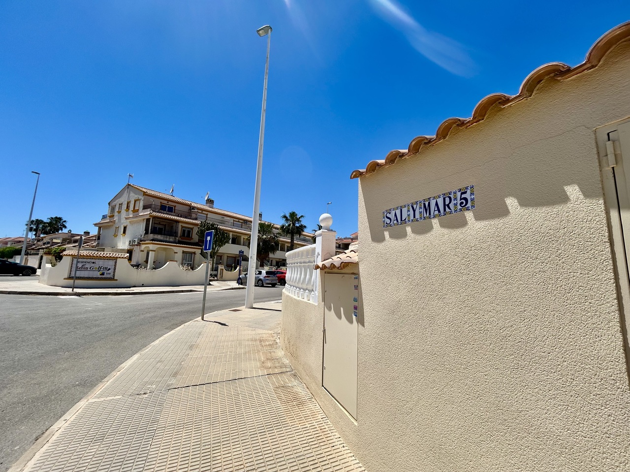 Terrace in penthouse for sale in La Zenia