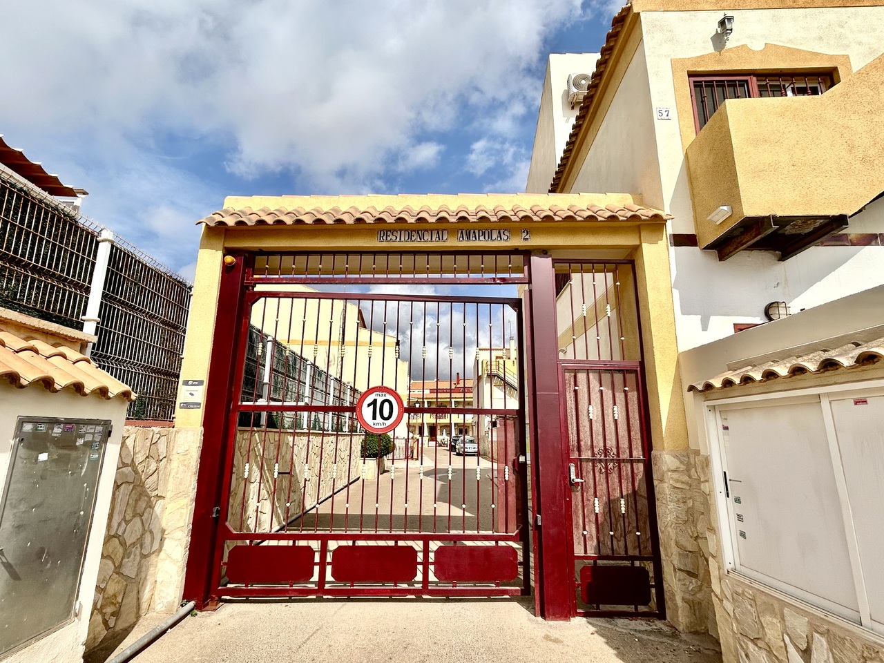 Kitchen in apartment for sale in La Zenia