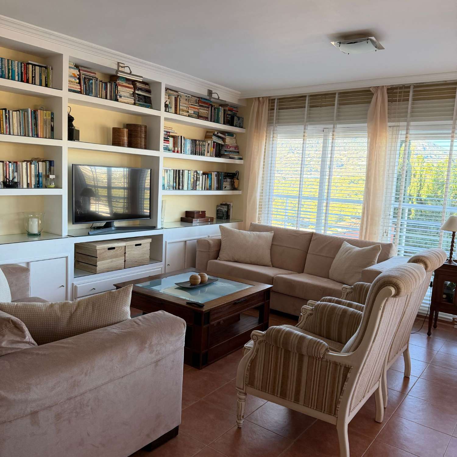 Living room in villa for sale in Calpe