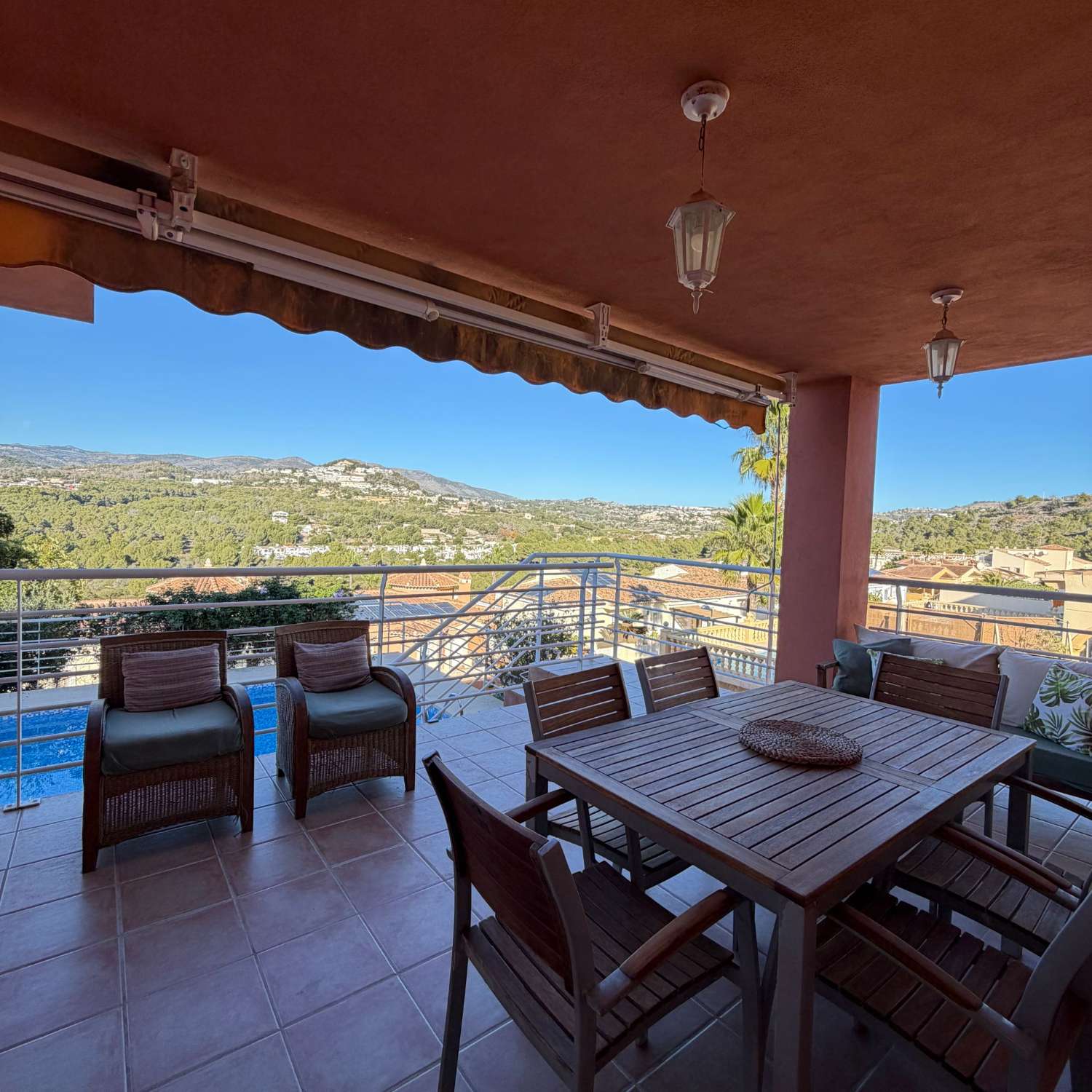 Bathroom in villa for sale in Calpe