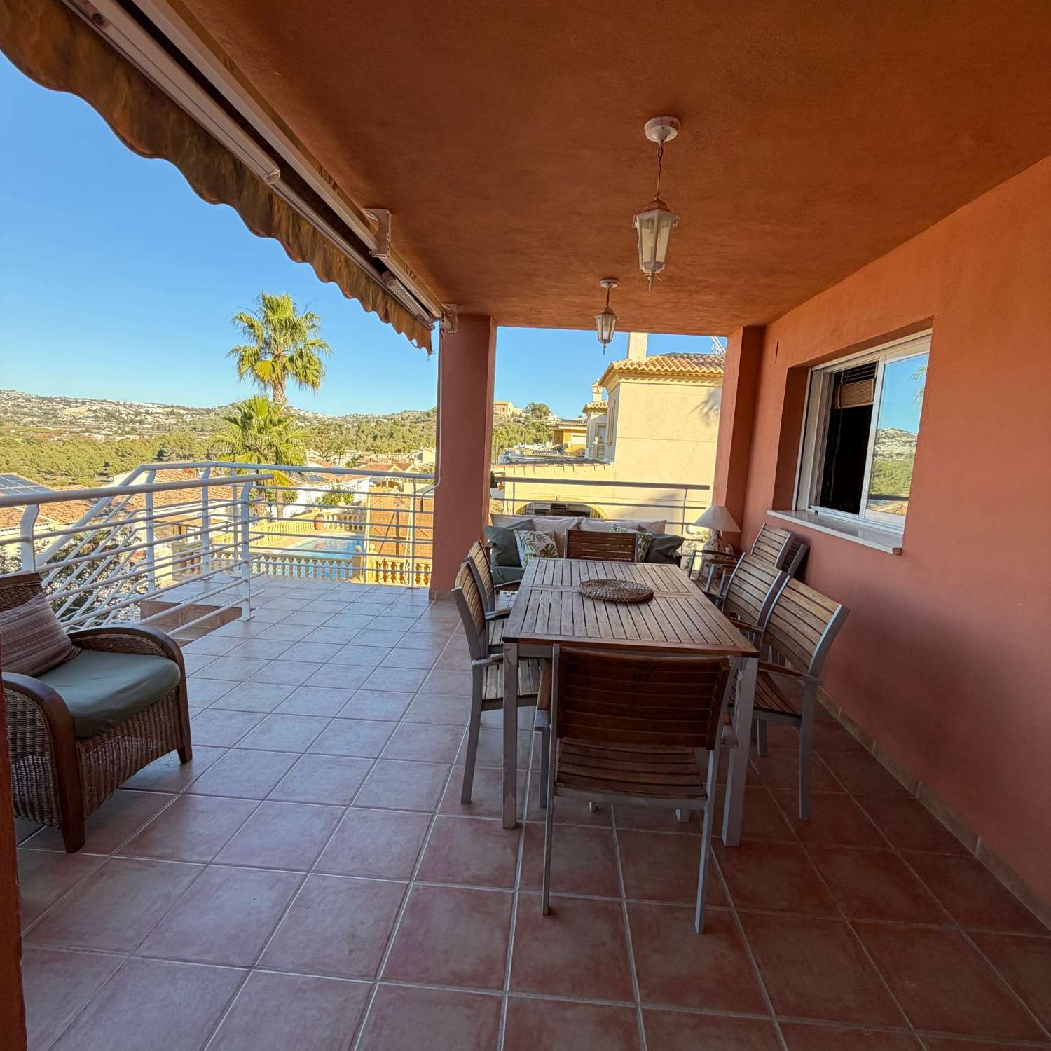 Terrace in villa for sale in Calpe