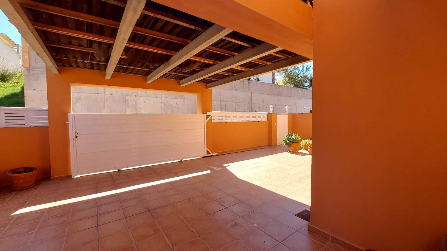 Kitchen in villa for sale in Calpe
