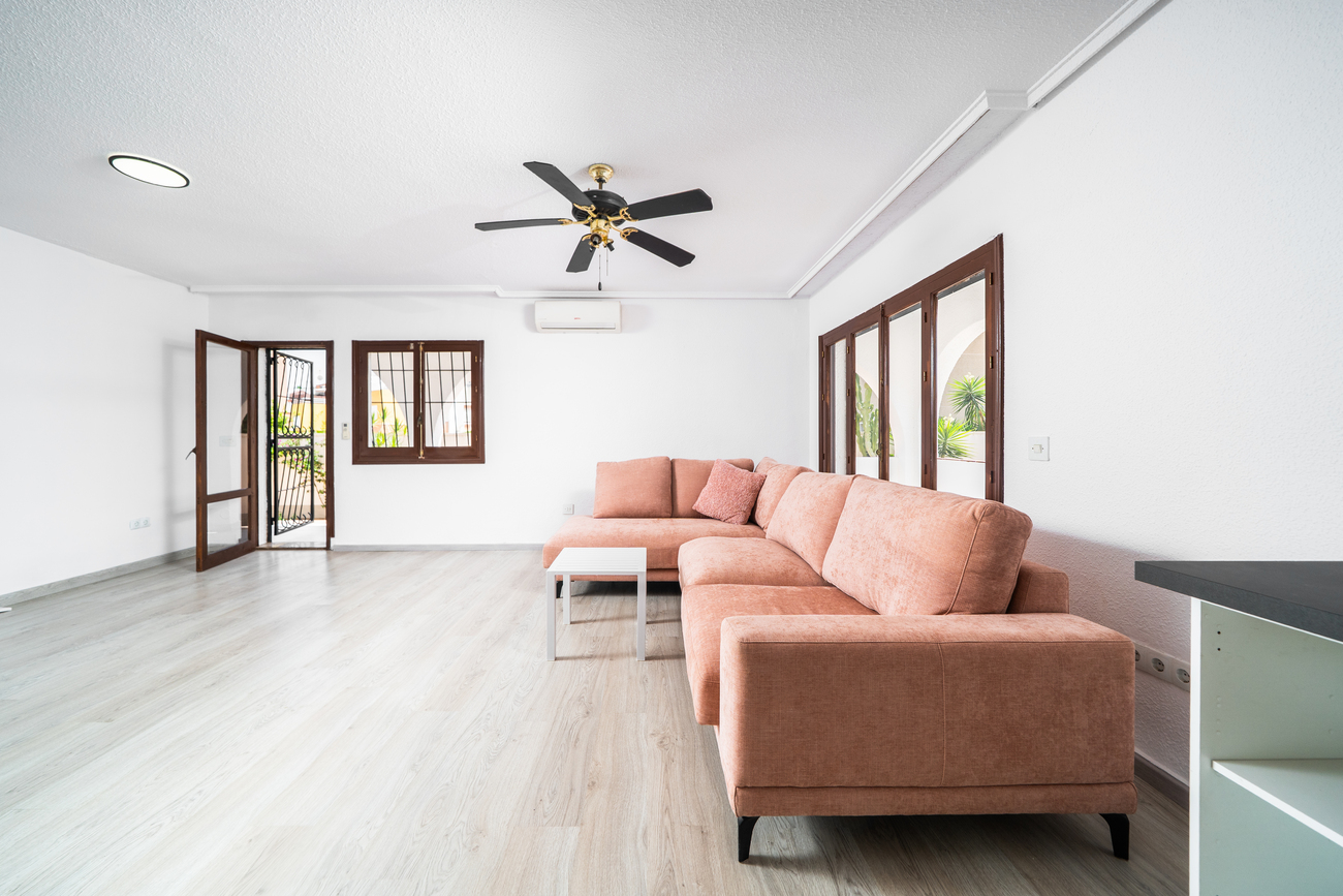 Bathroom in villa for sale in Los Balcones