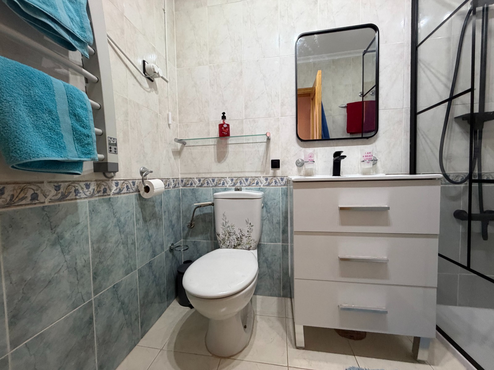 Kitchen in apartment for sale in Orihuela