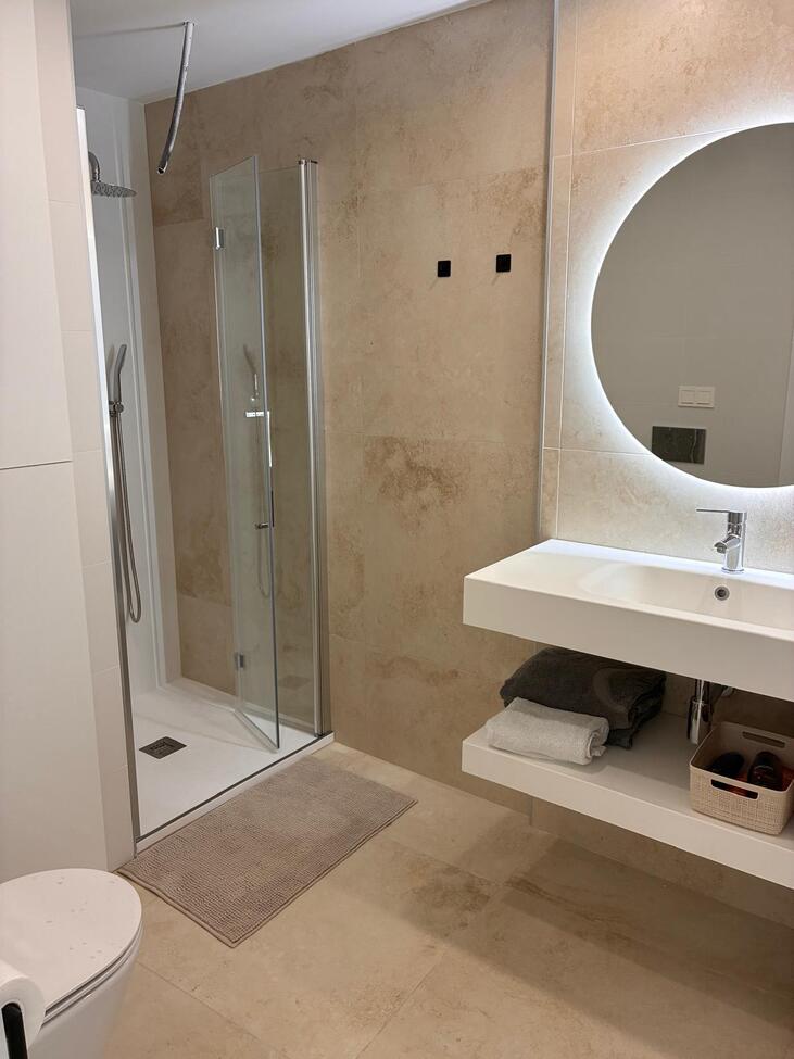 Master bedroom in apartment for sale in Aguilas