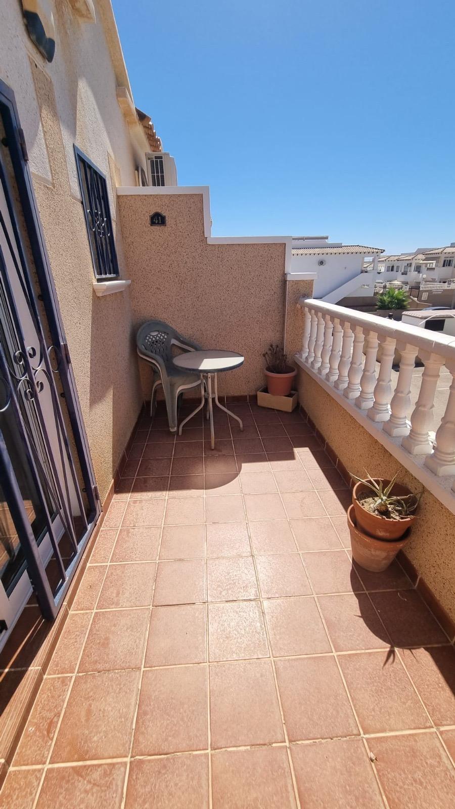 Bedroom in duplex for sale in Orihuela Costa
