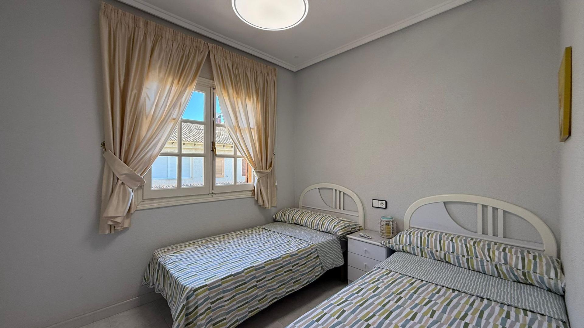 Bathroom in bungalow for sale in Torrevieja