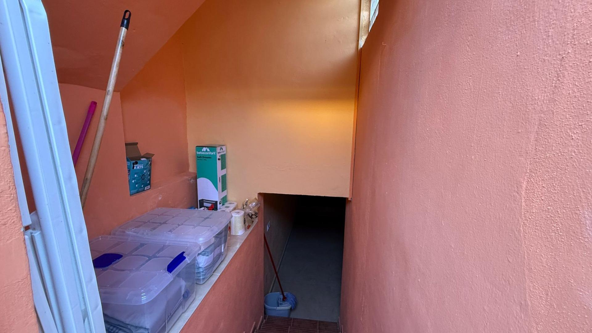 Bathroom in bungalow for sale in Torrevieja