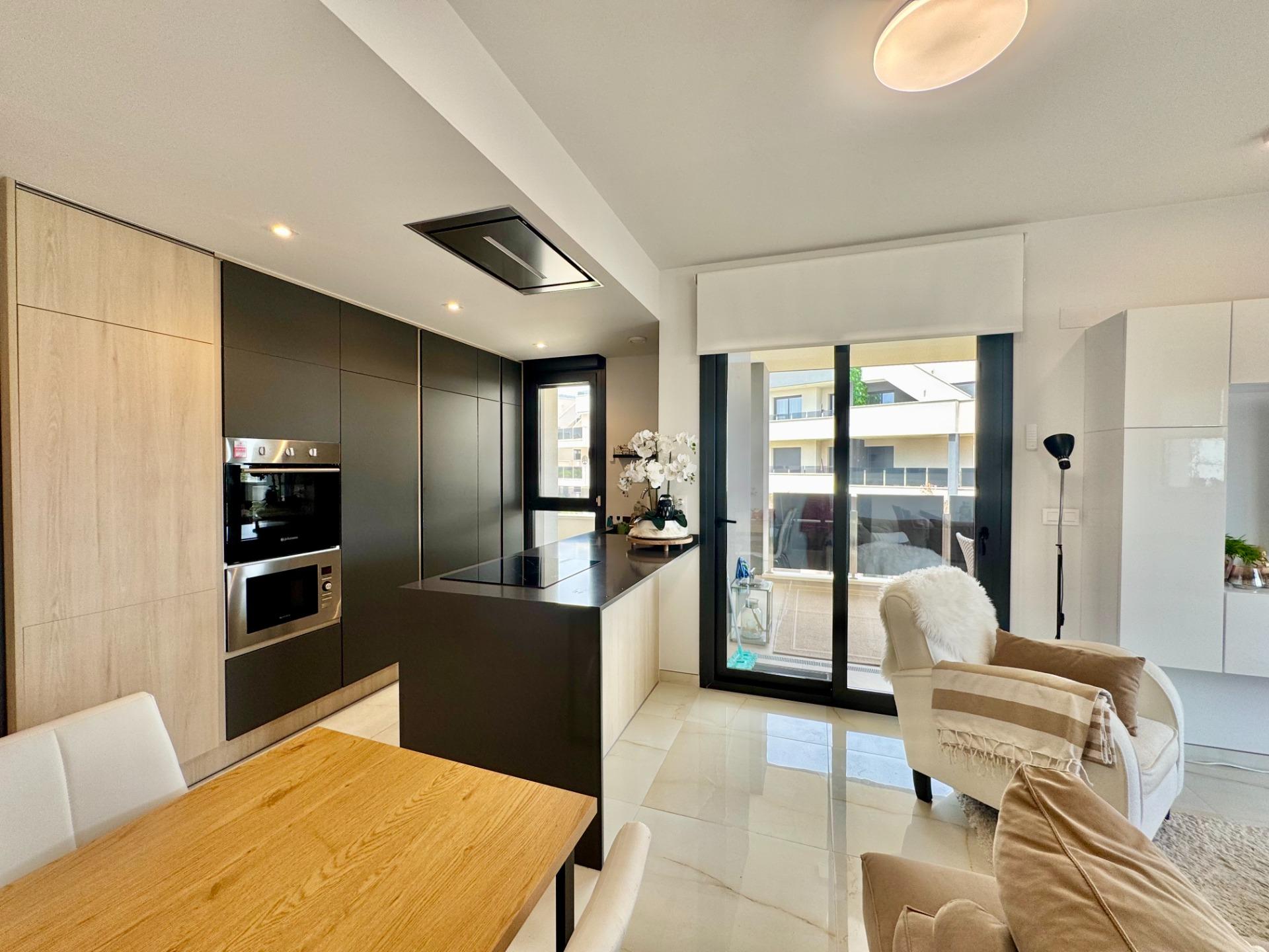 Garden in apartment for sale in Orihuela Costa