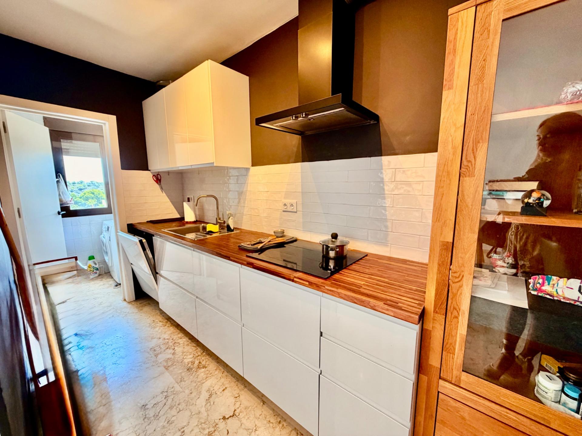 Kitchen in apartment for sale in Orihuela Costa