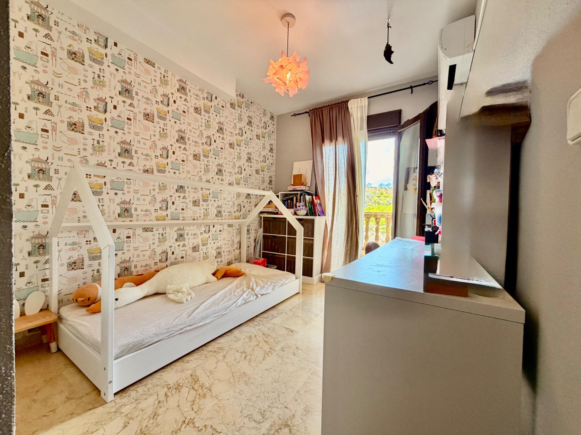 Dining area in apartment for sale in Orihuela Costa