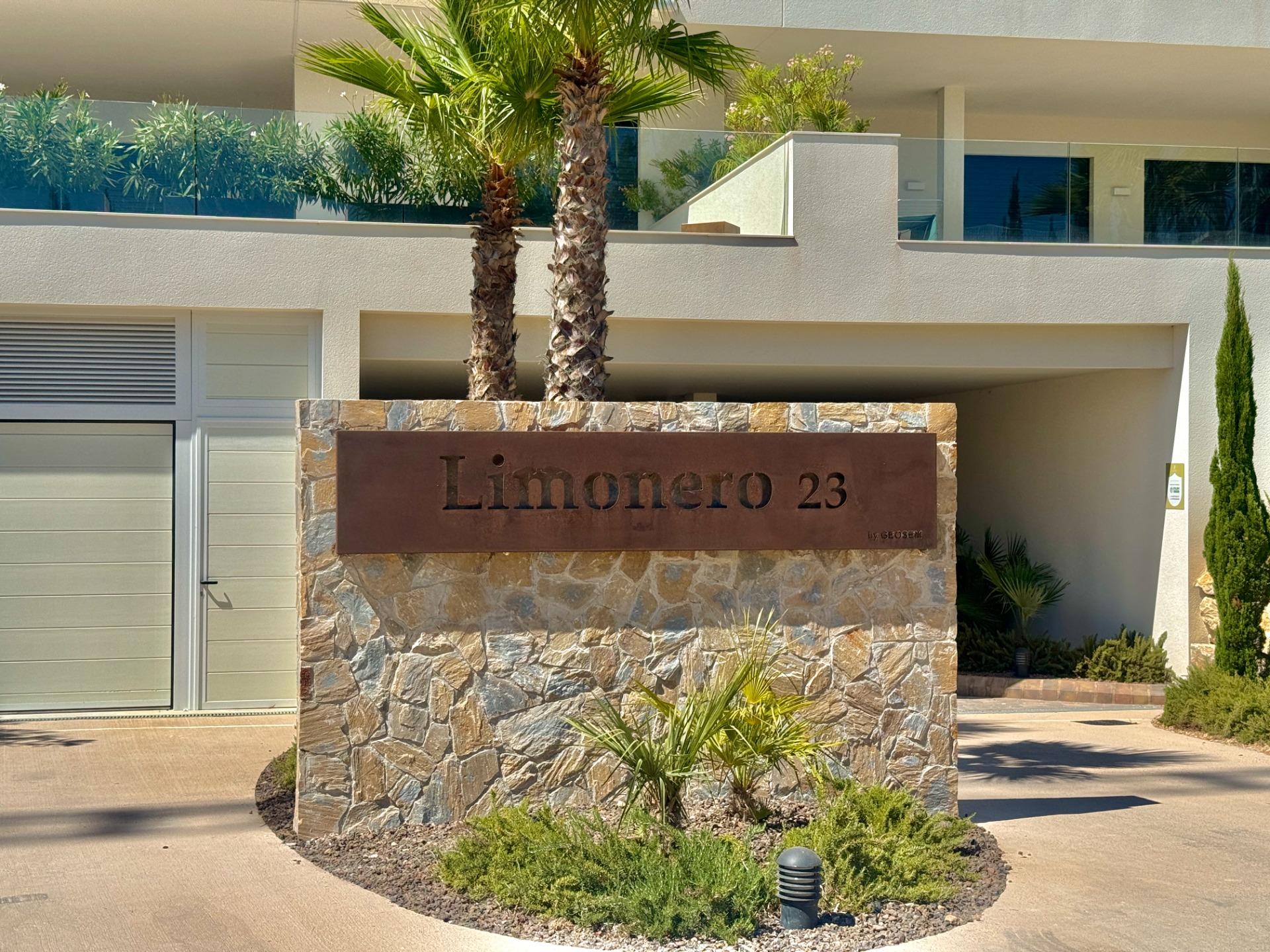 Garden in apartment for sale in Orihuela