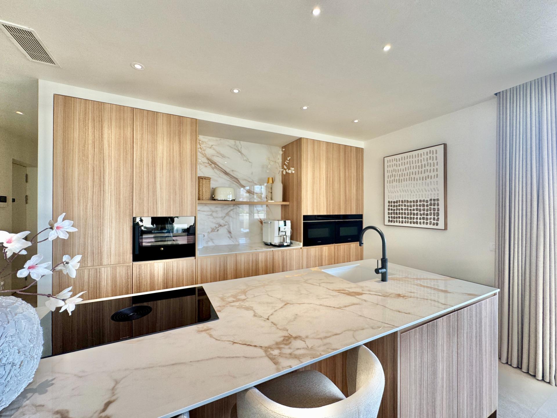 Dining area in apartment for sale in Orihuela