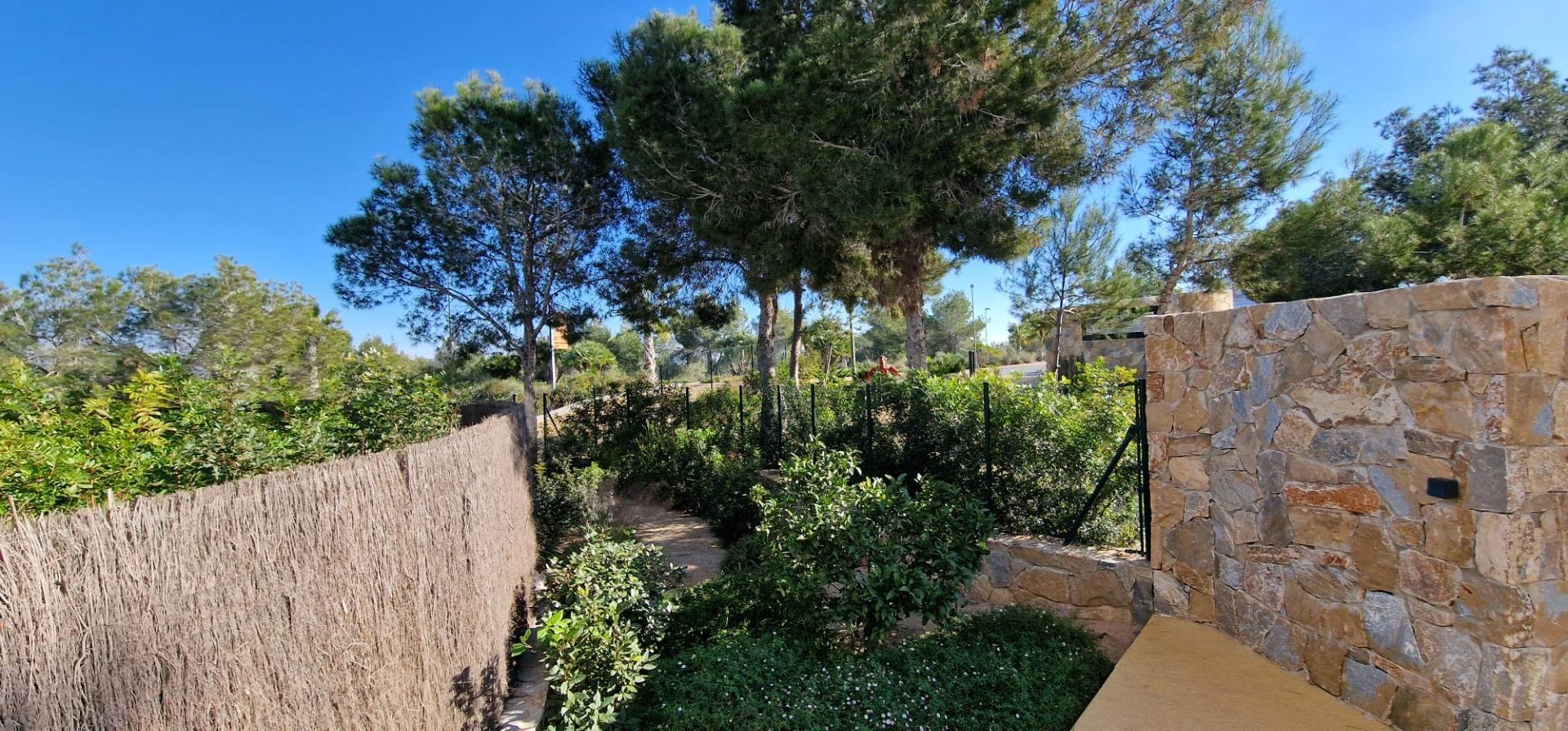 Living room in apartment for sale in Orihuela