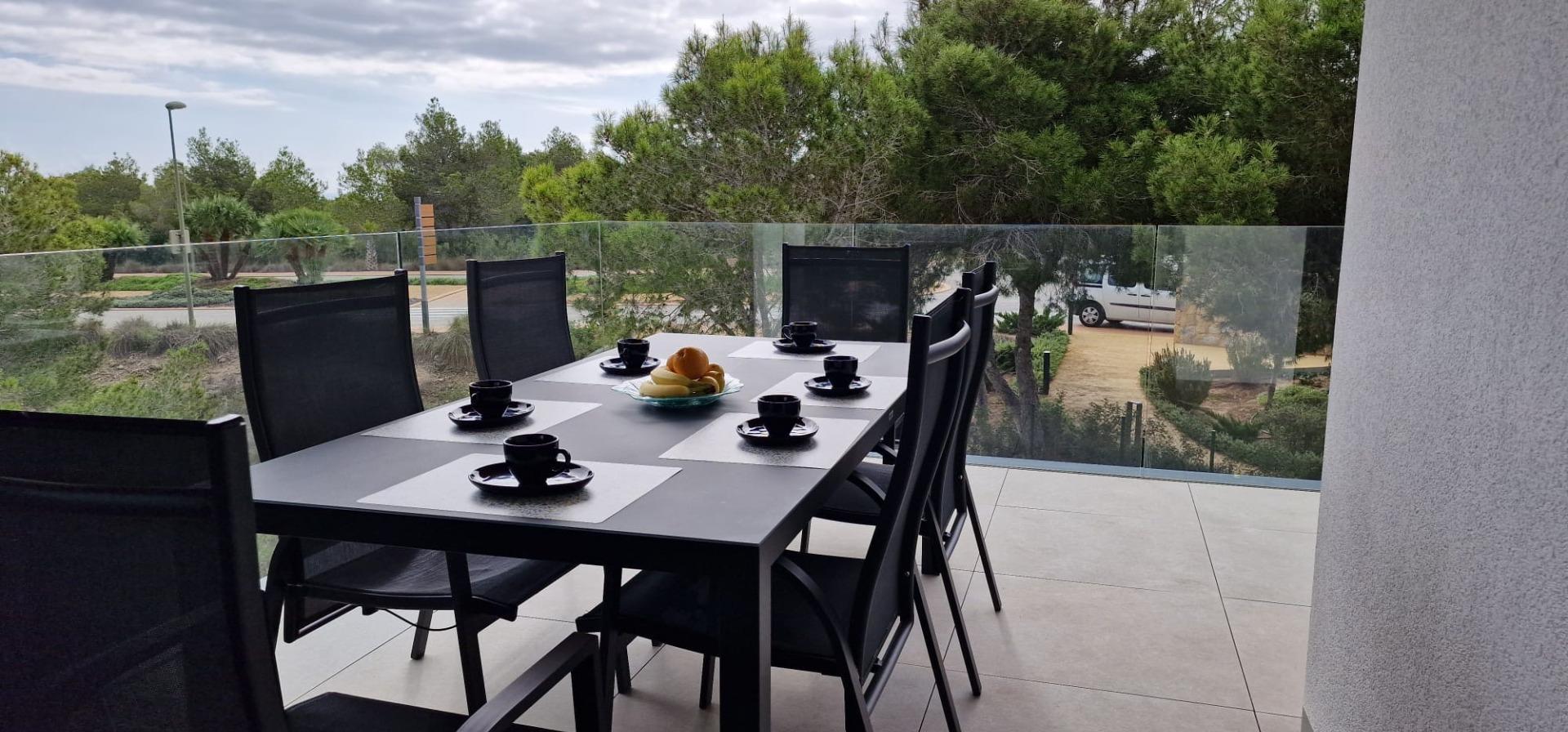 Garden in apartment for sale in Orihuela