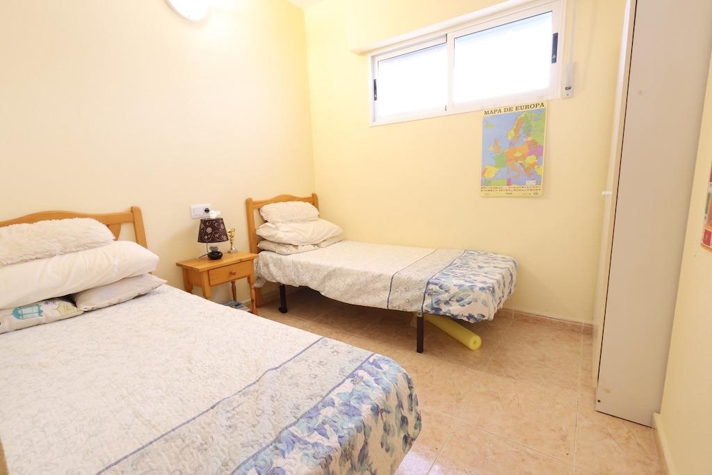 Garden in apartment for sale in Torrevieja