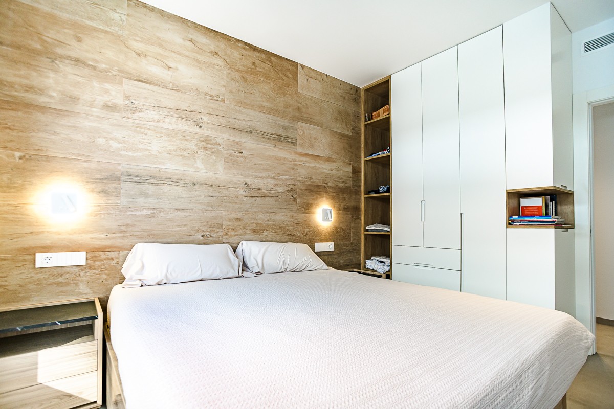 Bedroom in apartment for sale in Lo Pagan