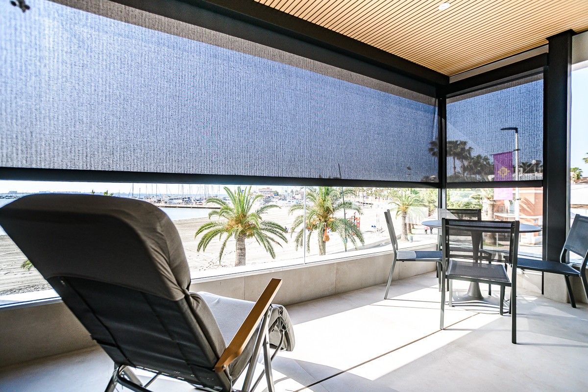 Master bedroom in apartment for sale in Lo Pagan