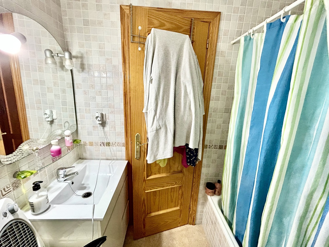 Master bedroom in apartment for sale in Torremendo