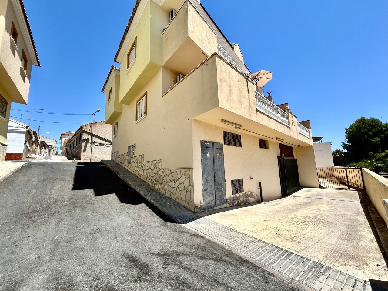 Terrace in apartment for sale in Torremendo