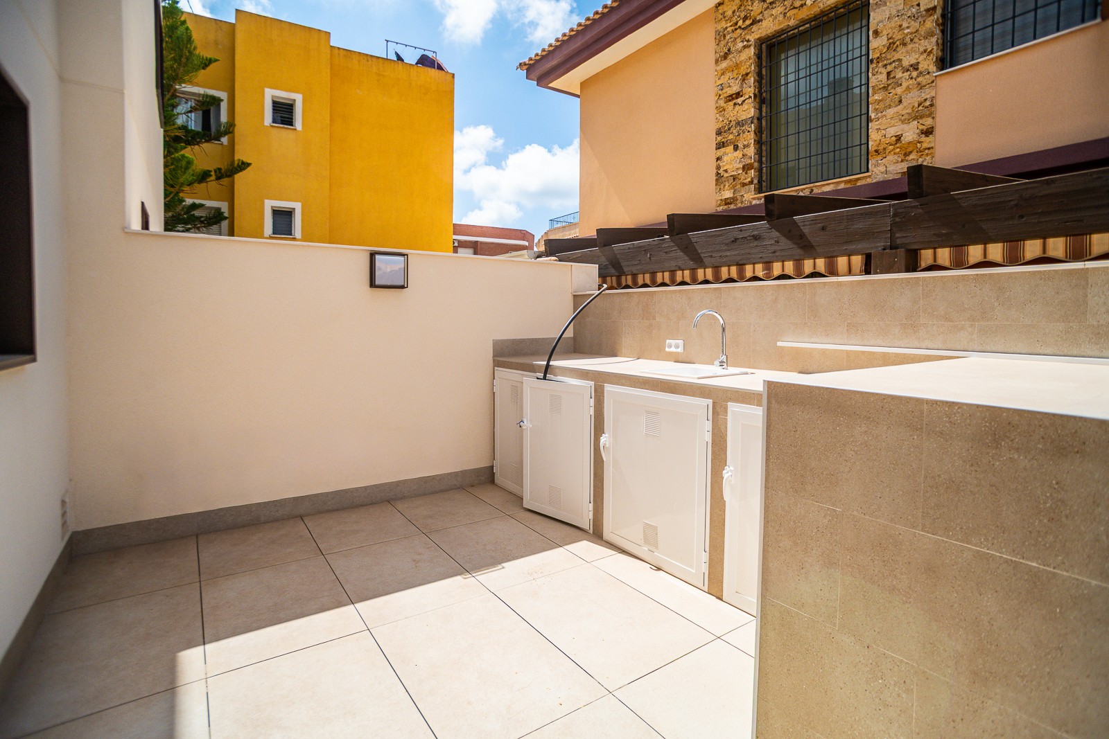 Kitchen in villa for sale in San Javier