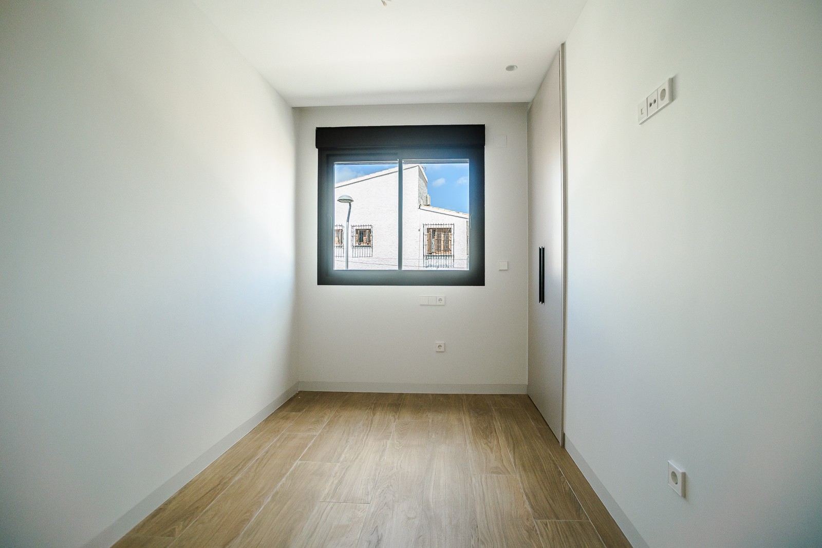 Bedroom in villa for sale in San Javier