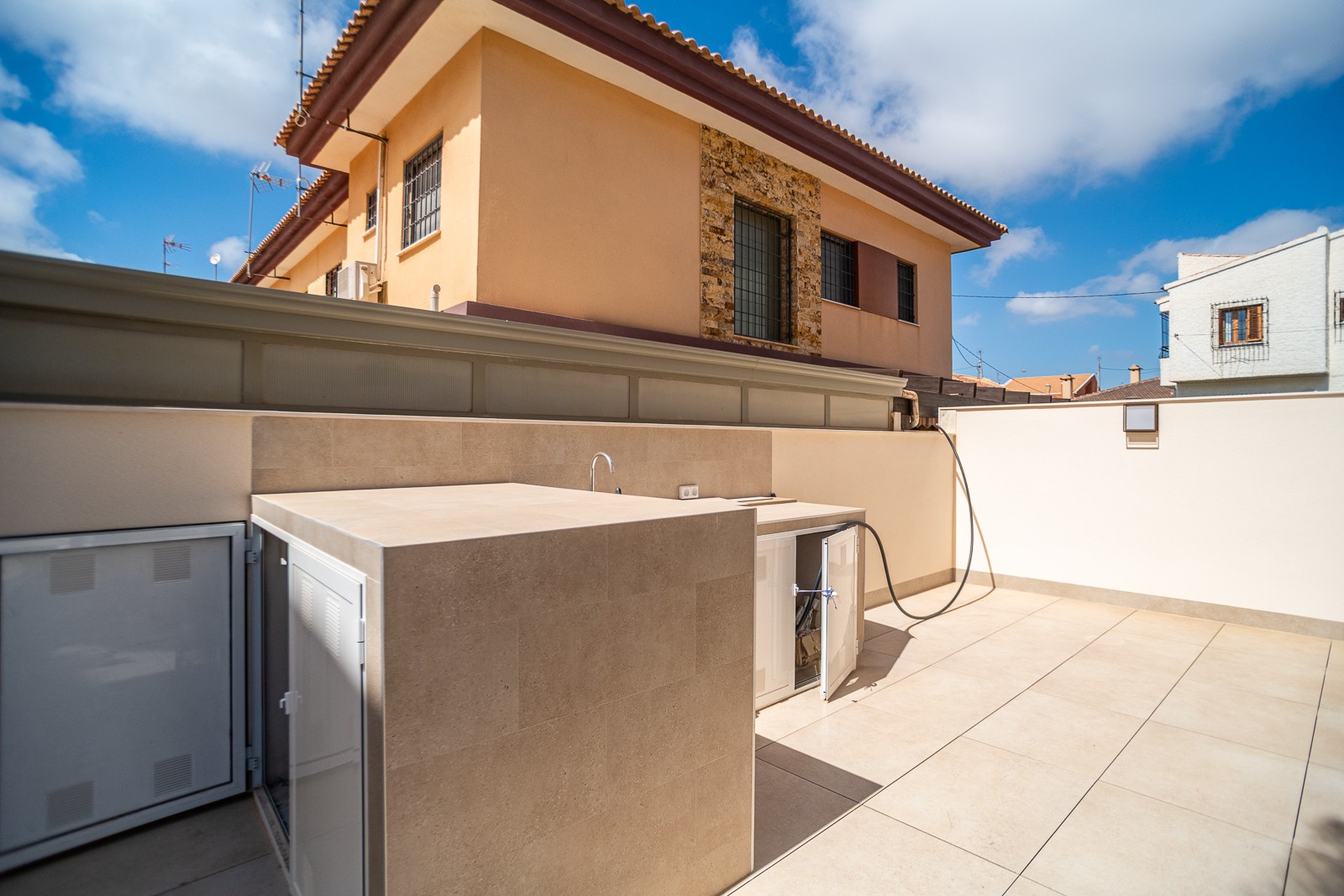 Dining area in villa for sale in San Javier