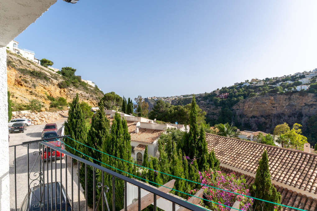 Master bedroom in terraced for sale in Benitachell