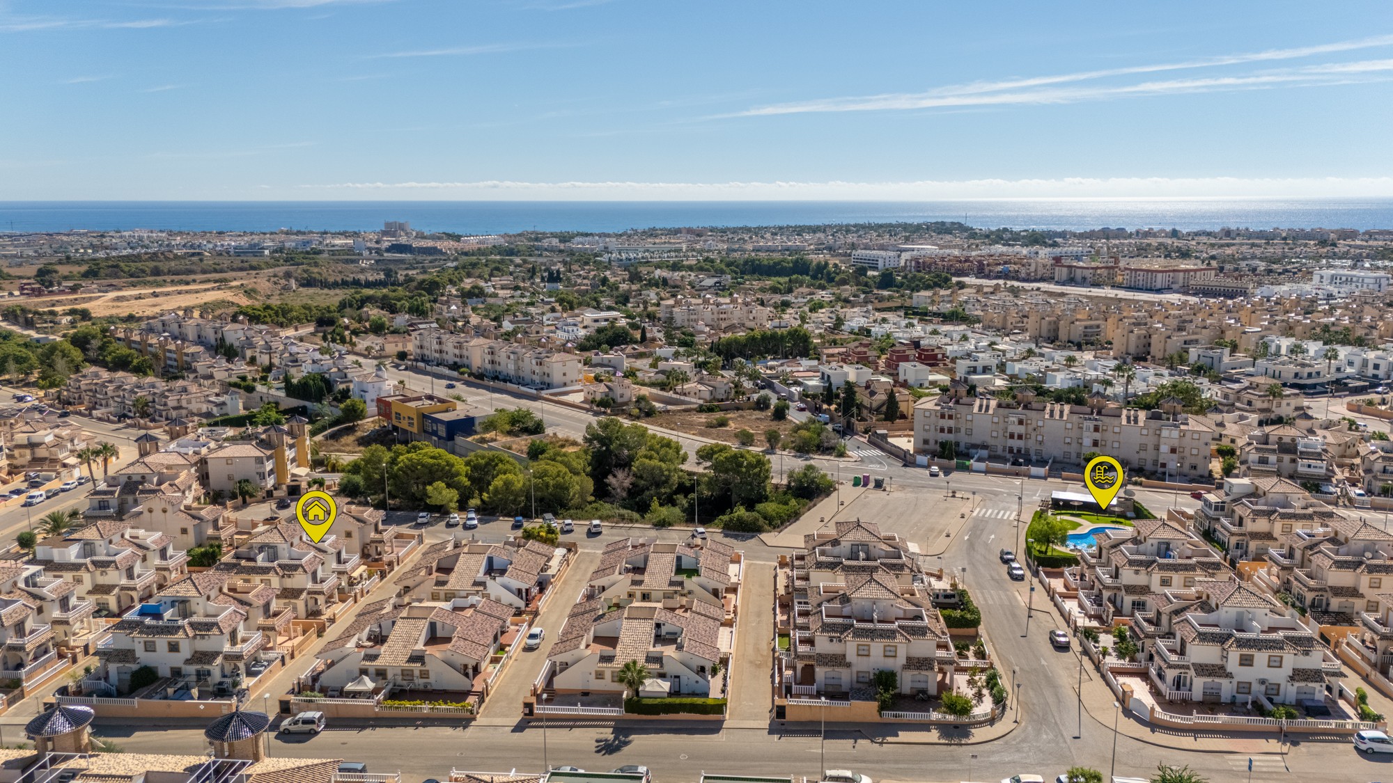 Bedroom in terraced for sale in Cabo Roig
