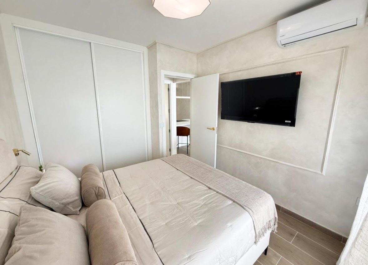 Bathroom in apartment for sale in Torrevieja