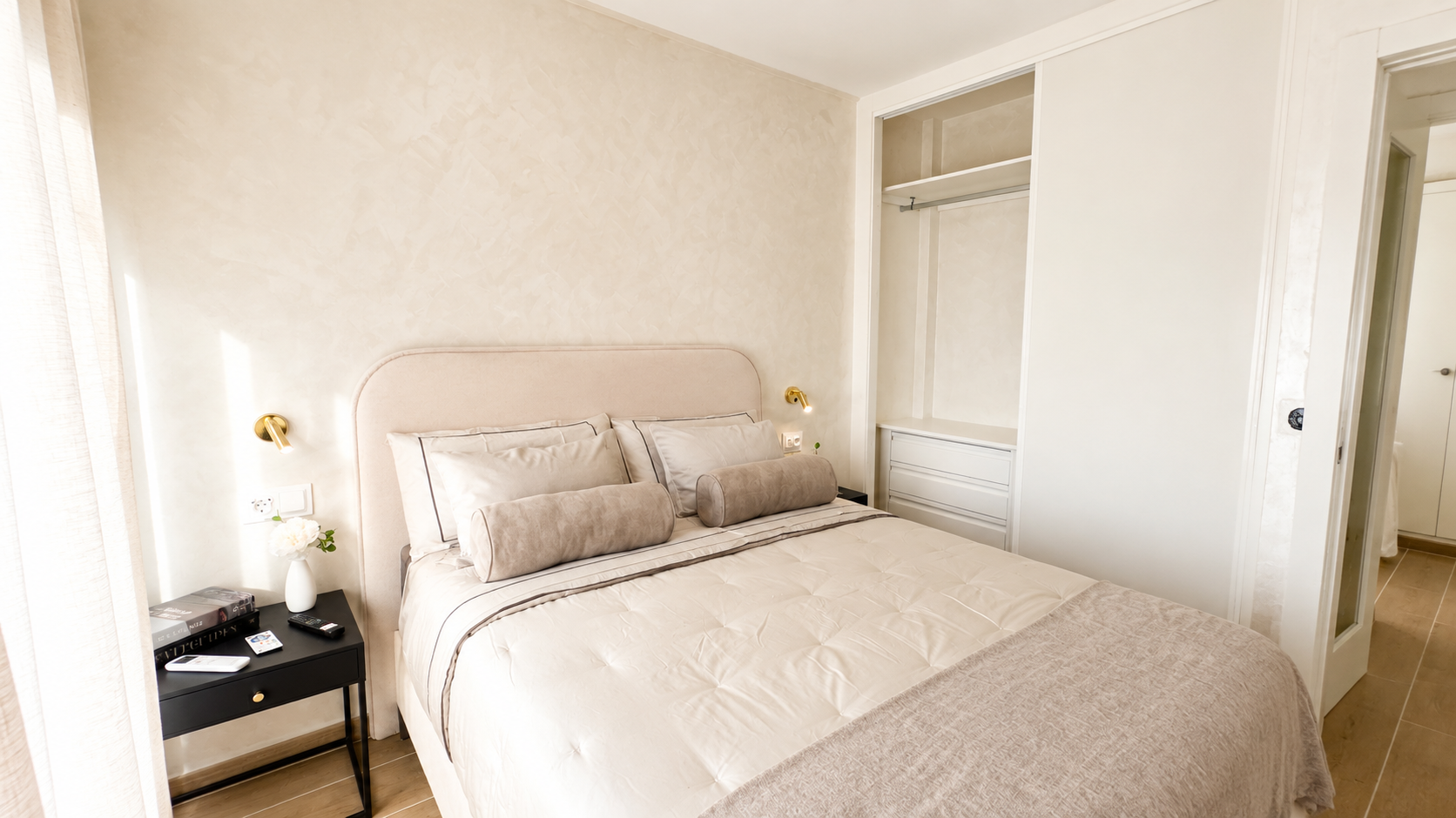 Terrace in apartment for sale in Torrevieja