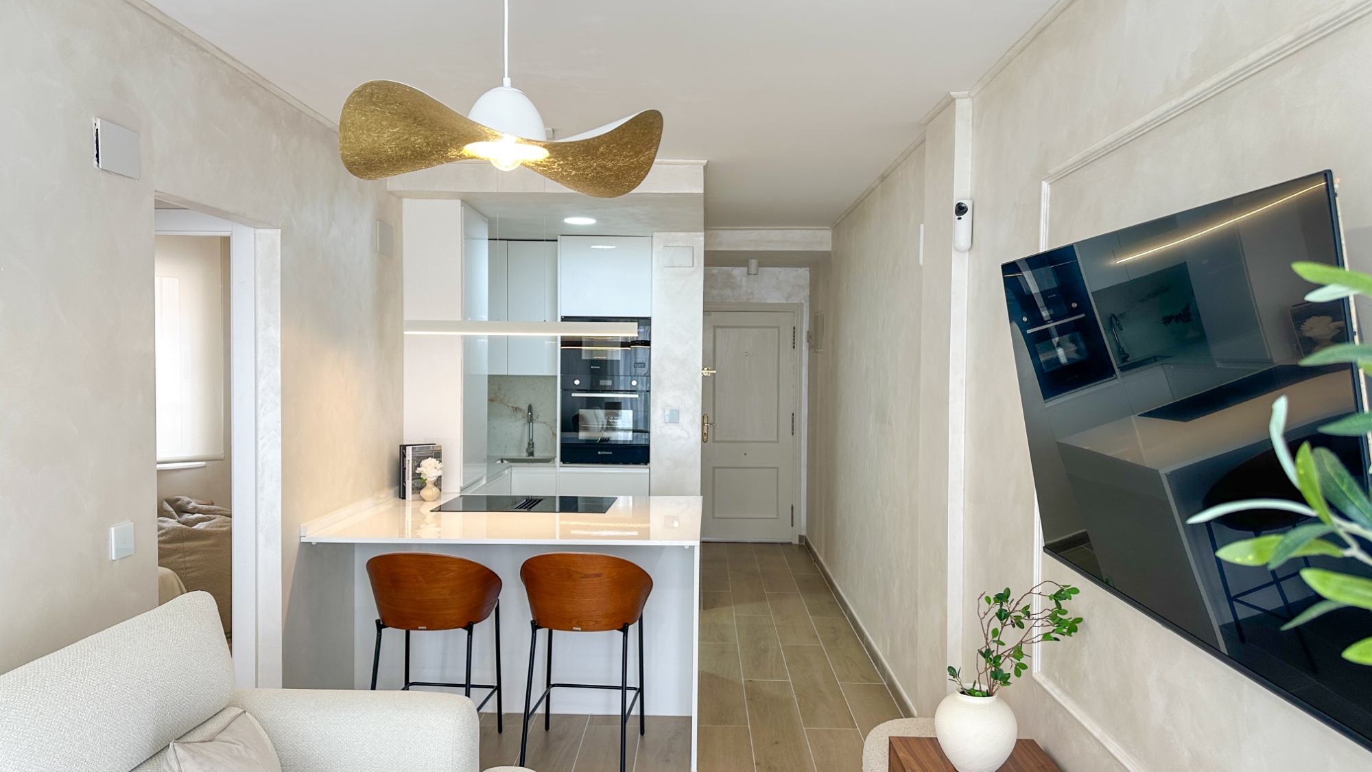Dining area in apartment for sale in Torrevieja