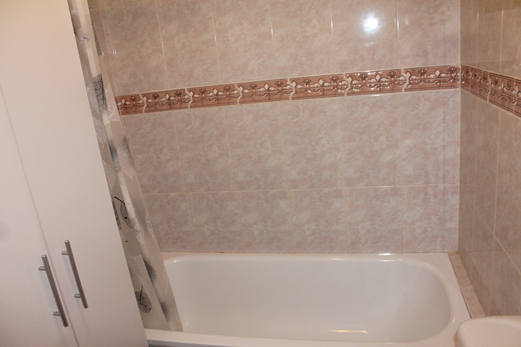 Bathroom in apartment for sale in Orihuela Costa