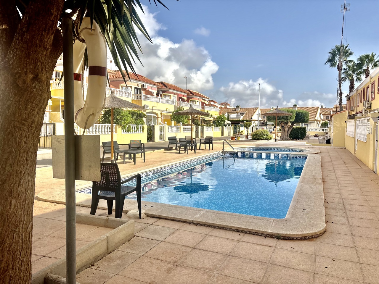 Dining area in apartment for sale in La Zenia