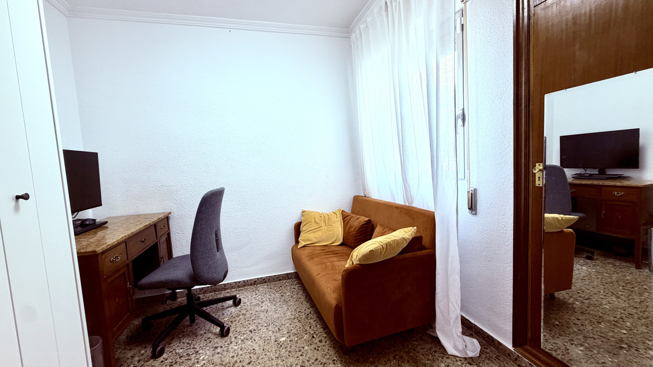 Garden in apartment for sale in Alicante