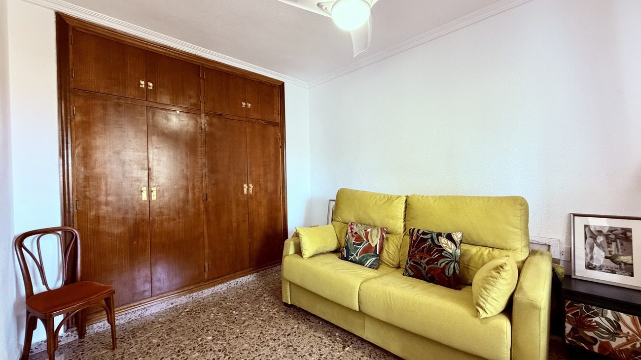 Garden in apartment for sale in Alicante