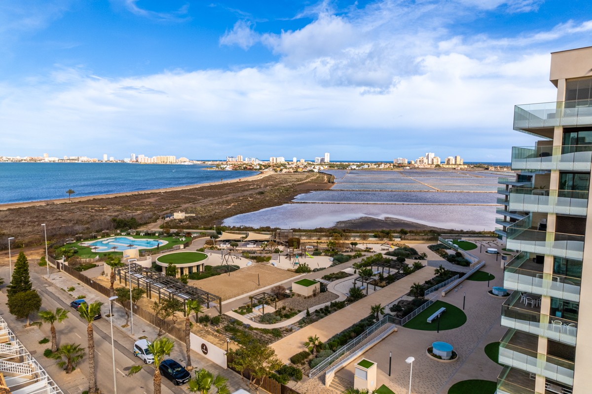 Master bedroom in apartment for sale in Cartagena
