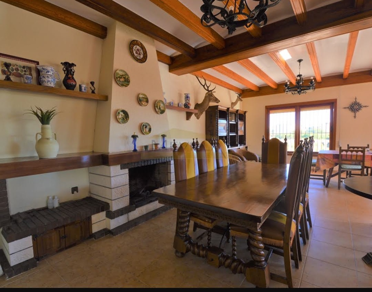 Kitchen in villa for sale in Campoamor
