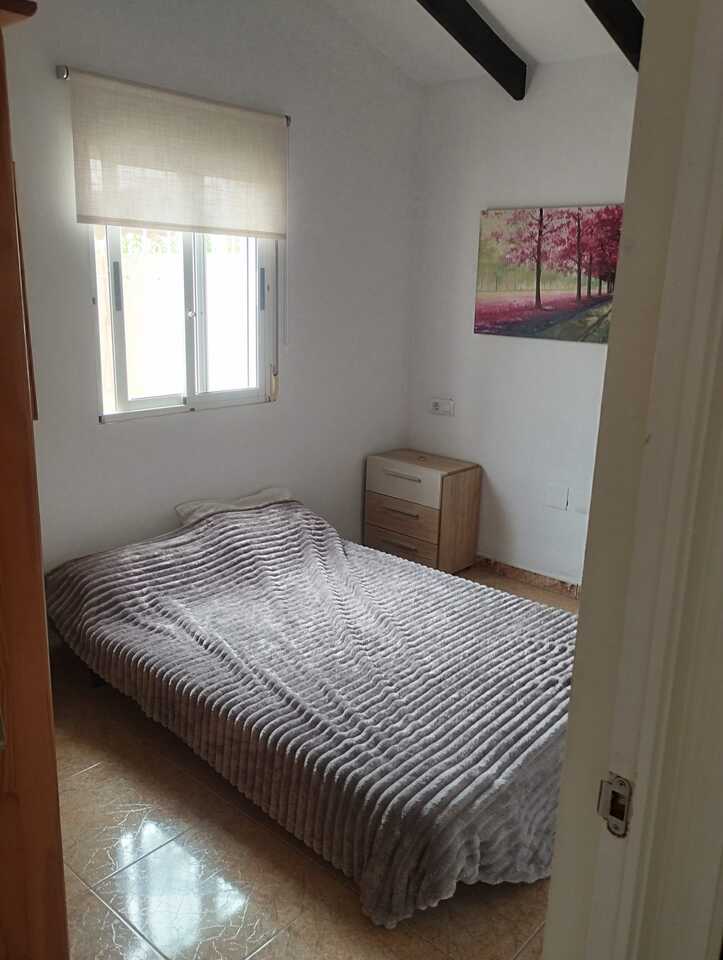 Bedroom in villa for sale in Cabo Roig